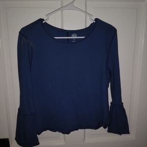 Women's flare sleeved shirt
